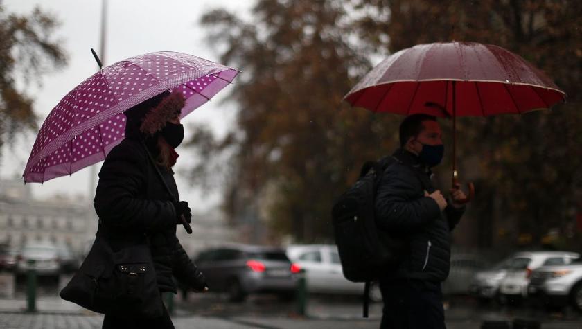 ¿Llueve este martes en Santiago?: revisa dónde y a qué hora comenzarán las precipitaciones