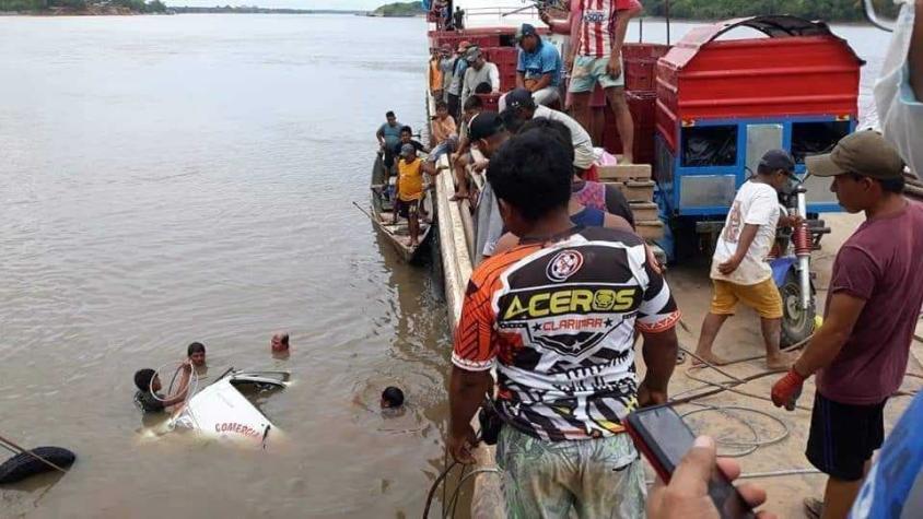 Al menos 11 muertos y decenas de desaparecidos tras chocar dos embarcaciones en río de Perú