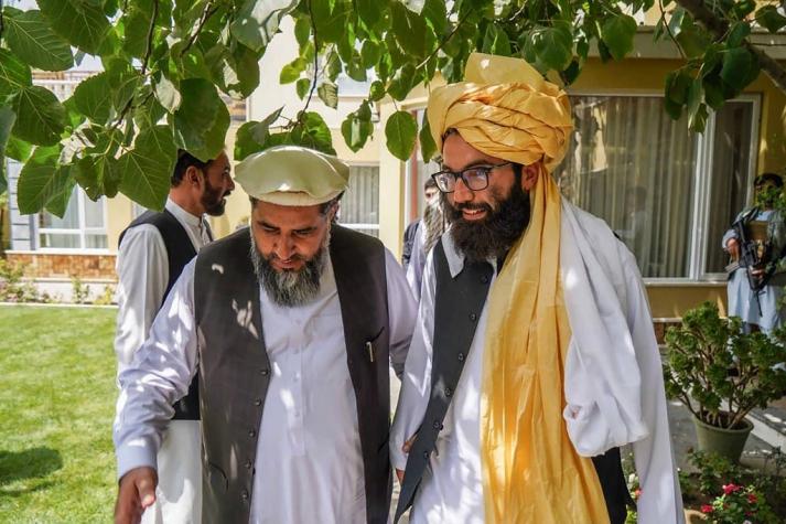 "Hemos hecho historia": dice alto dirigente talibán tras salida de tropas de EEUU