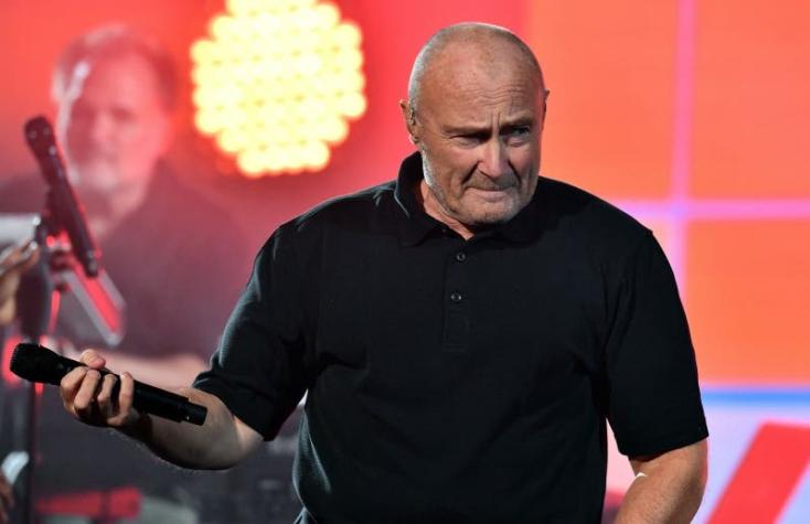 Phil Collins renuncia a la batería: "Apenas puedo sostener una baqueta con esta mano"