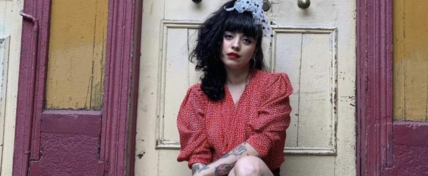 "Gracias señora que me dio un abrazo": Mon Laferte cuenta cómo pasó el terremoto en México