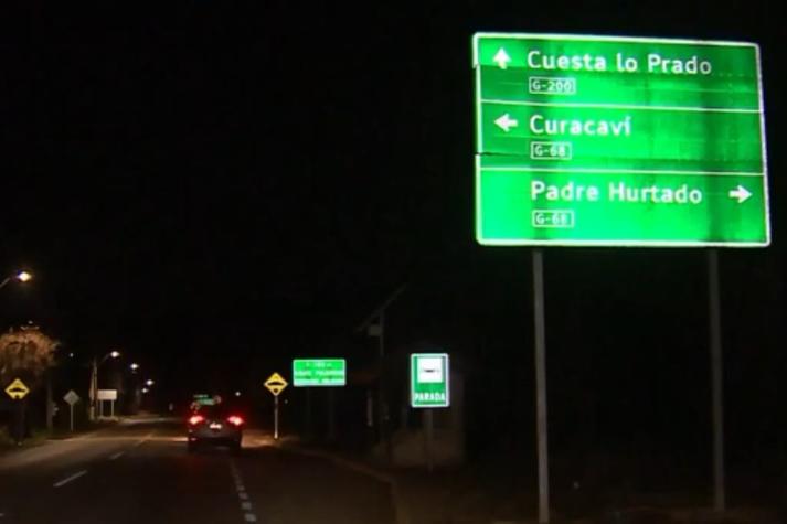 Tour delictual: sujetos roban dos autos en Cuesta Lo Prado y dejan a sus víctimas en el camino