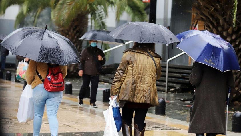 Pronostican precipitaciones en la RM para este fin de semana: ¿Dónde y cuánto lloverá?