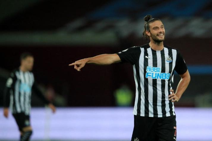 Andy Carroll y los otros fichajes improbables que alguna vez sonaron en Colo-Colo