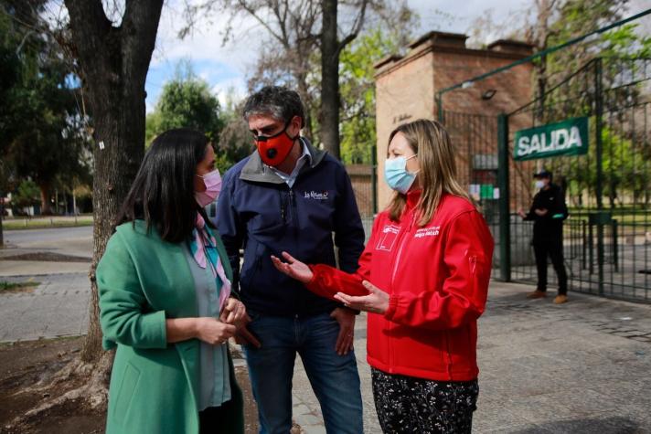 Seremi y alcaldes denuncian a organizadores de masiva fiesta en Parque Padre Hurtado