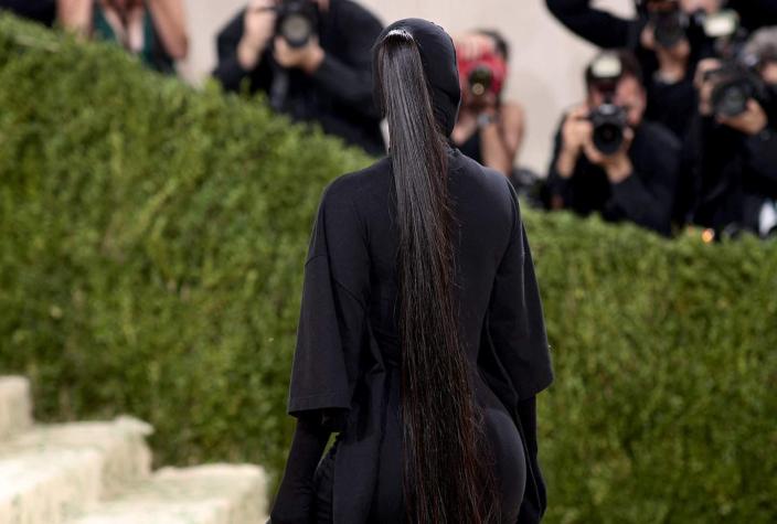 Entre Batman y Matrix: Kim Kardashian eligió un oscuro look para después de la Met Gala 2021