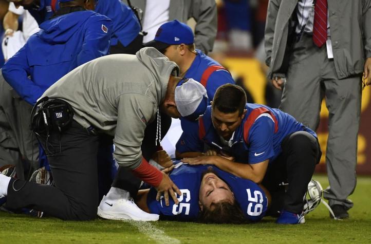 [VIDEO] Jugador de la NFL sufrió escalofriante lesión en partido contra equipo de Sammis Reyes