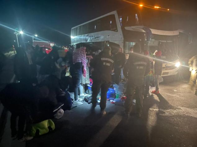 Carabineros detuvo por tráfico de inmigrantes a conductor de bus que iba de Colchane a Iquique