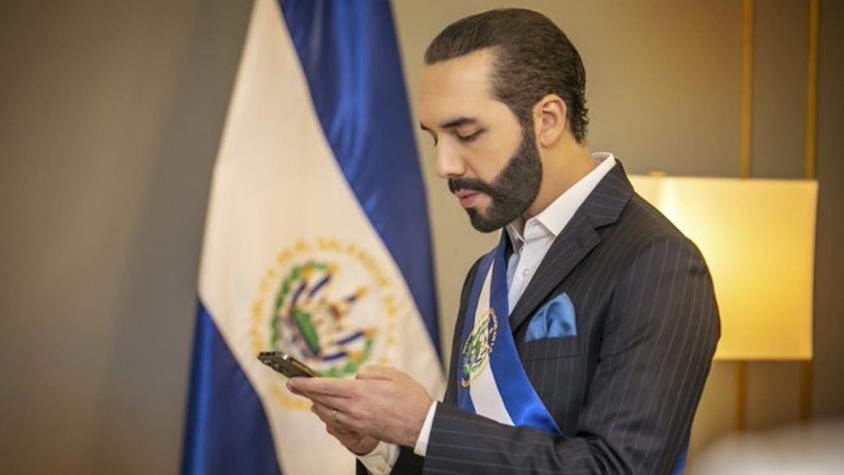 La razón por la que Nayib Bukele cambió su biografía de Twitter a "dictador de El Salvador"