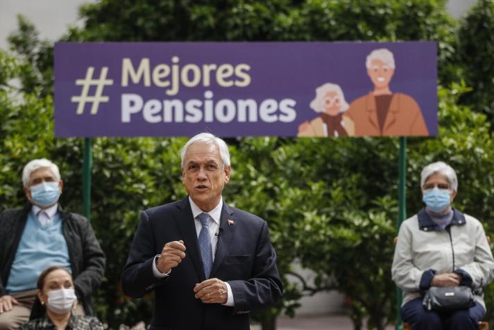 Piñera firma ley corta de pensiones e insta al Congreso a aprobarla: "Es una buena política pública"