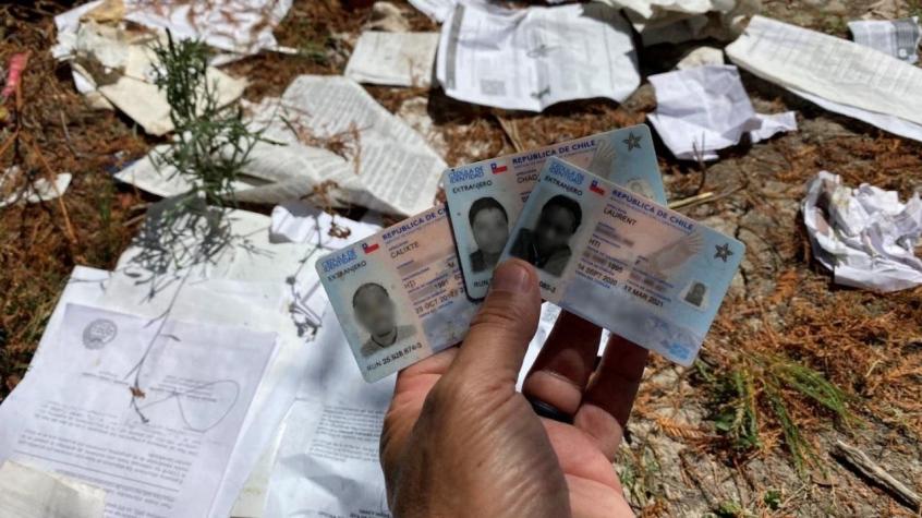 Encuentran carnés de identidad chilenos en frontera de EEUU con México: eran de ciudadanos haitianos