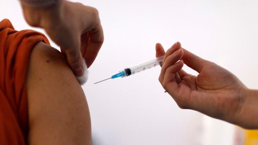 Calendario de vacunación contra el COVID-19: Revisa a quiénes les toca la próxima semana