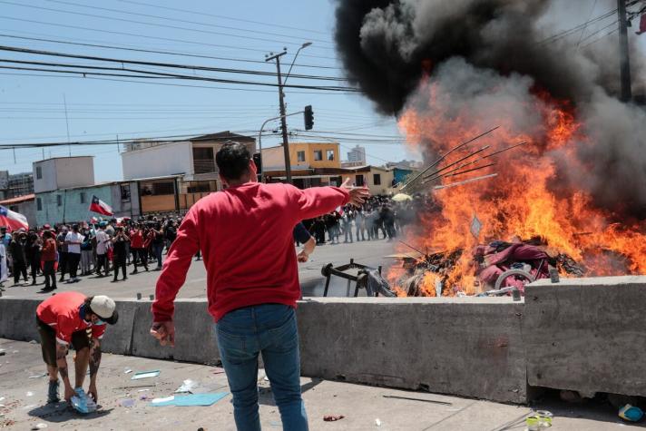 Nicolás Maduro activa “Plan Vuelta a la Patria” tras agresiones a migrantes en Iquique Nicolás Maduro activa “Plan Vuelta a la Patria” tras agresiones a migrantes en Iquique