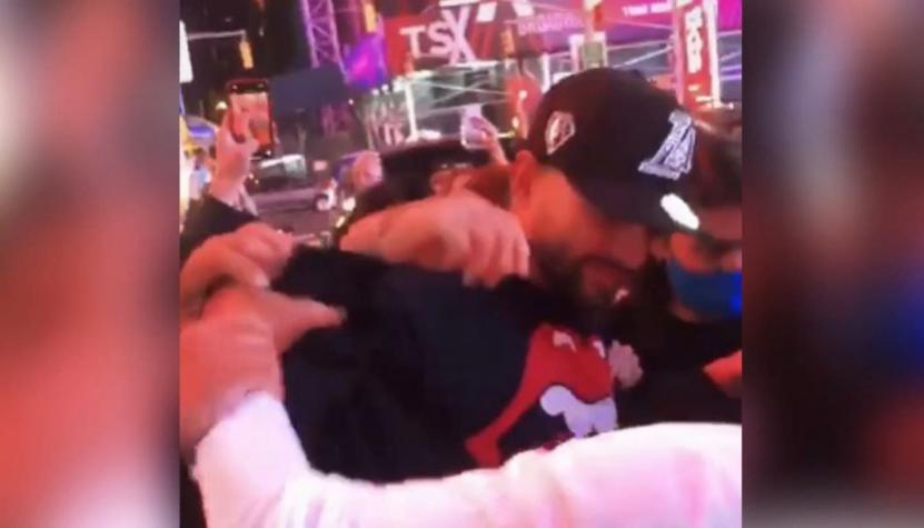 Maluma es criticado tras viralizarse video con su "violenta" reacción con un fan en Nueva York