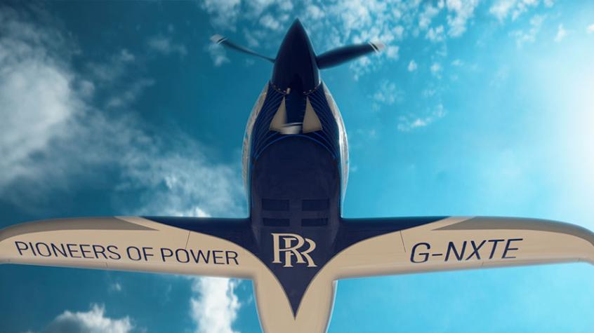 El avión eléctrico de Rolls-Royce completó su primer vuelo con éxito