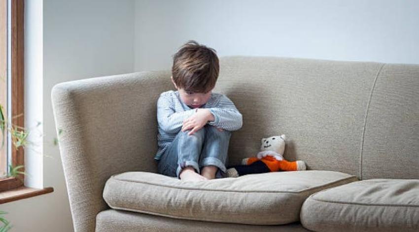 Estudio revela que golpear a los niños puede causarles depresión y trastornos mentales