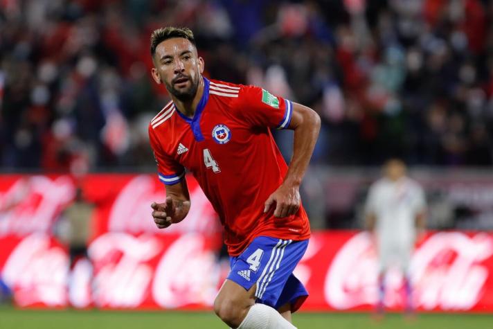 Auto de Mauricio Isla protagoniza accidente de tránsito: Futbolista aclara que no iba en el vehículo