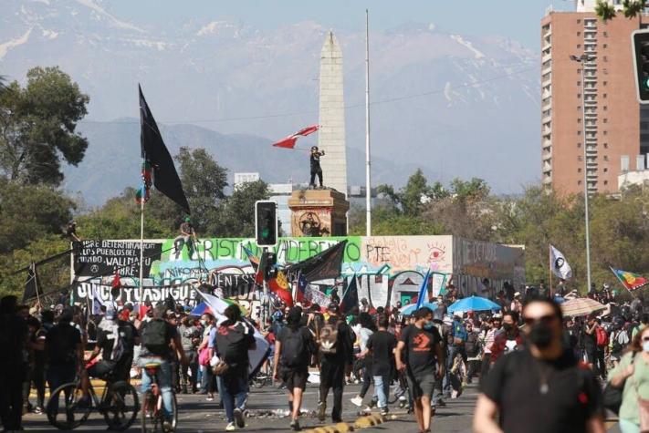 [EN VIVO] Sigue las diversas manifestaciones en Santiago en un nuevo aniversario del 18 de octubre
