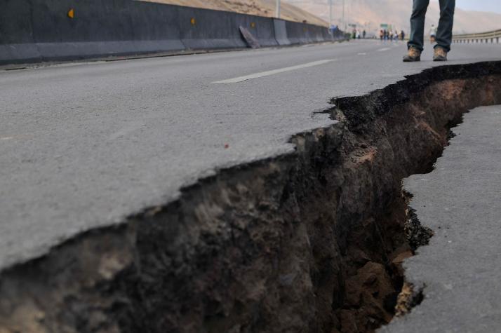 Experto por Falla de San Ramón: "En el peor de los casos generaría un terremoto de magnitud 7,5°"