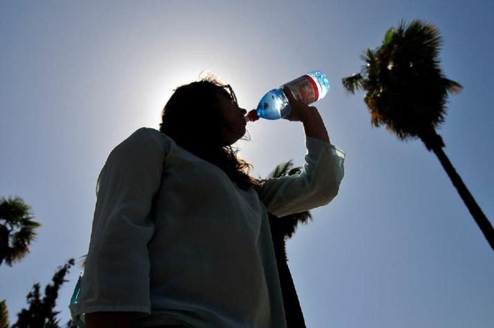 Ola de calor: termómetros sobrepasarán los 30°C esta semana en la región Metropolitana