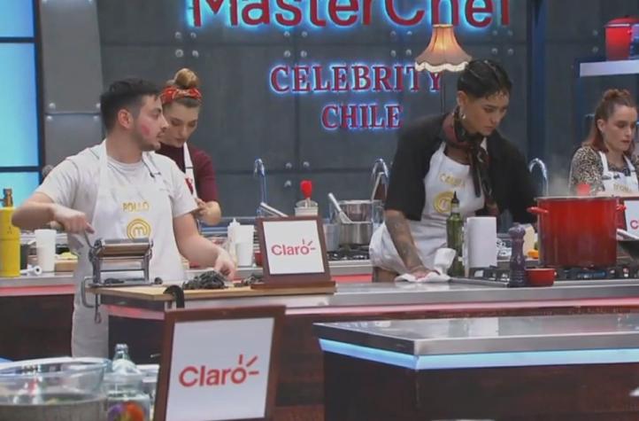 "No hablís de más": la tensa discusión entre Camila Recabarren y Pollo Castillo en MasterChef