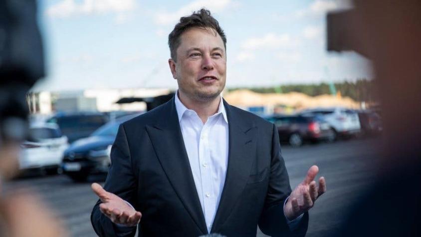 Elon Musk pone dos condiciones para vender acciones de Tesla y acabar con la hambruna mundial