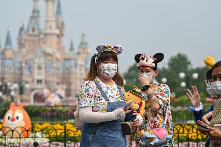 Shanghái Disneyland cierra tras detectar un caso de Covid-19