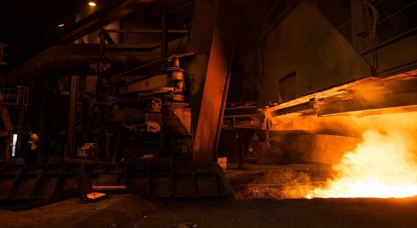 La contaminante industria siderúrgica busca alternativas verdes en Suecia