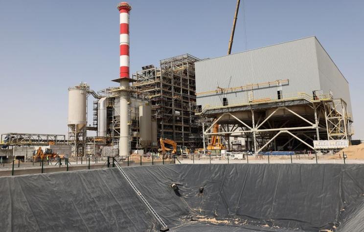 Emiratos Árabes Unidos, rico en petróleo, quemará basura para generar energía