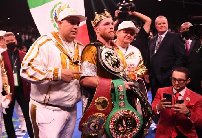 [VIDEO] "Canelo" Álvarez noquea a Plant y es primer campeón indiscutible del peso supermediano