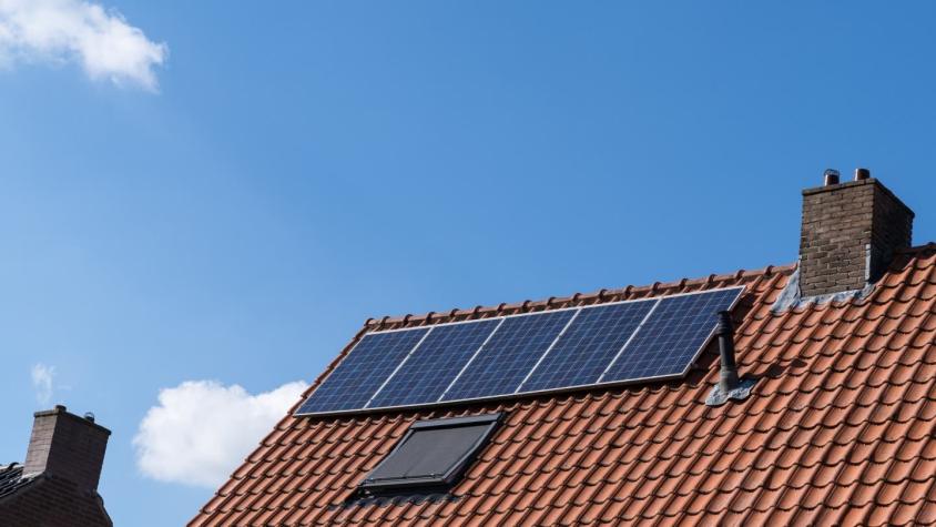 Abren nueva convocatoria para Casa Solar: 3.500 familias serán apoyadas en compra de paneles solares