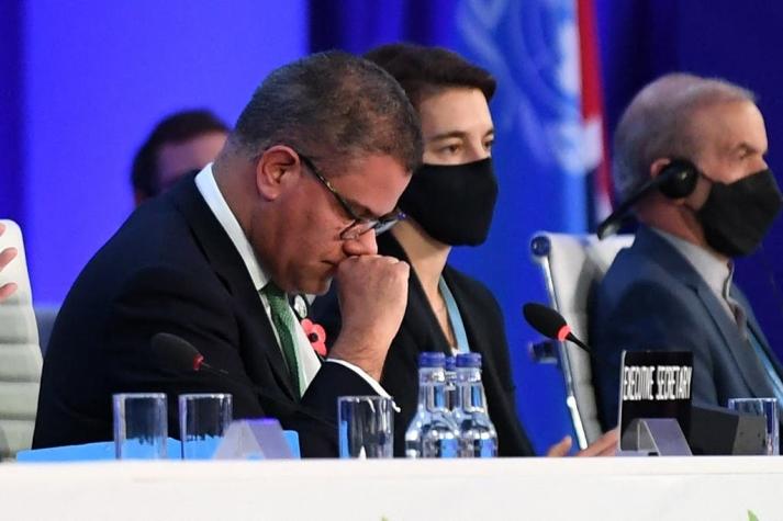 [VIDEO] Presidente de la COP26 rompe a llorar por suavización de objetivos al final del encuentro