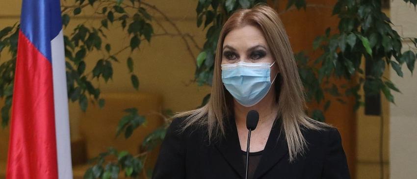 "Sigo presionando a los miserables": El enojo de Pamela Jiles tras retraso en el cuarto retiro