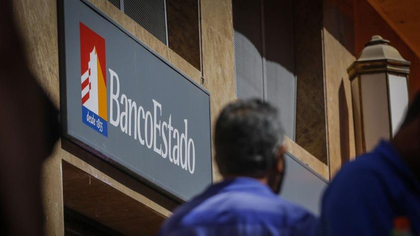 Usuarios reportan cobros indebidos en cuentas de BancoEstado: entidad aclara que fue "error gráfico"