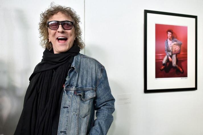 Muere Mick Rock, fotógrafo que "capturó los 70" y tomó icónicas imágenes de Queen y otras estrellas