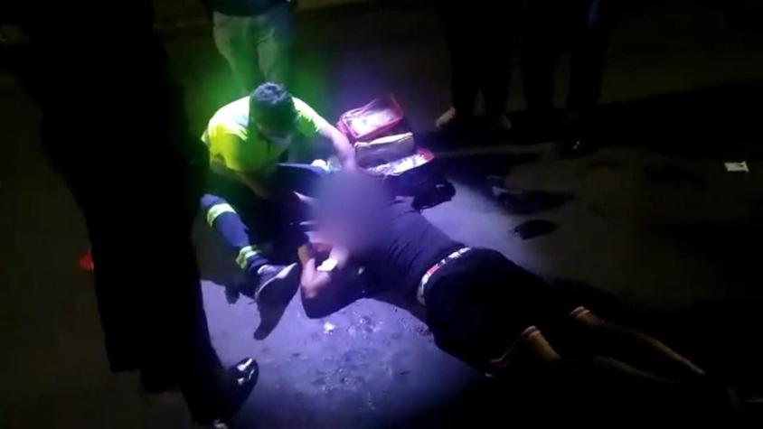 [VIDEO] Delincuentes terminaron baleados tras hacer "encerrona" a policías