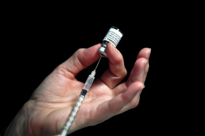 Pfizer/BioNTech tendrá datos sobre eficacia de vacuna frente a nueva variante en dos semanas