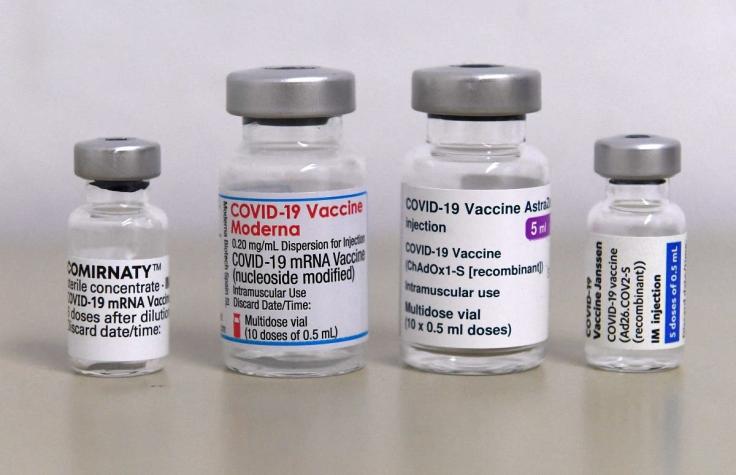 OMS advierte del "cóctel tóxico" del covid y la UE medita sobre vacunación obligatoria