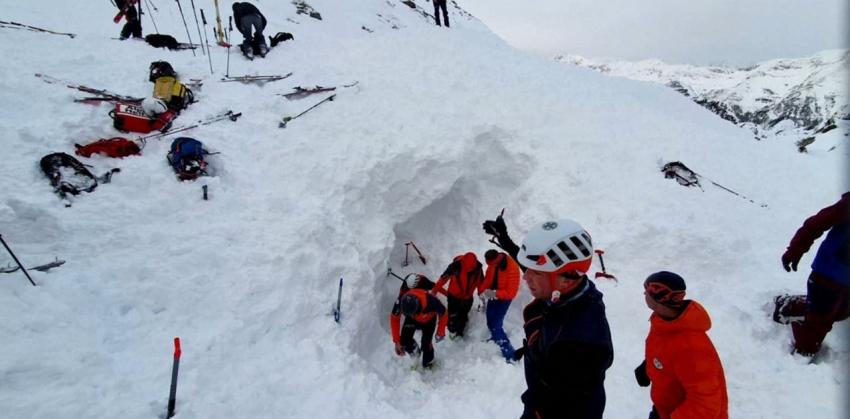 Avalancha en Austria deja a tres personas fallecidas y dos lesionados