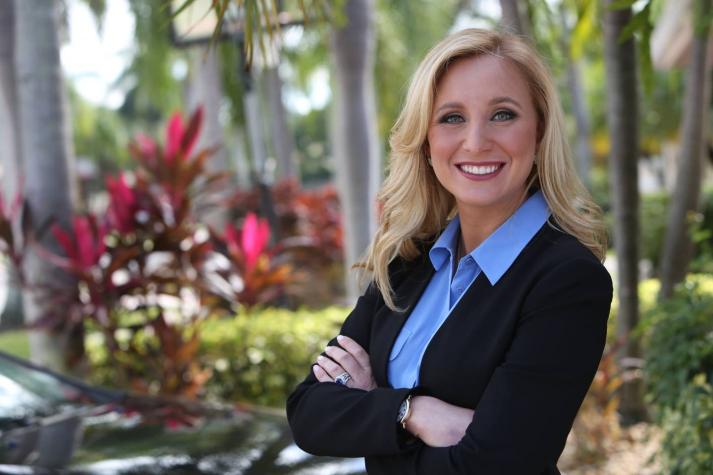 Lauren Book: Senadora estatal por Florida (EEUU) sufre extorsión por fotos íntimas