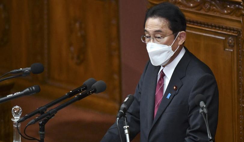 Líder japonés dice que aún no ve fantasmas en residencia "encantada"