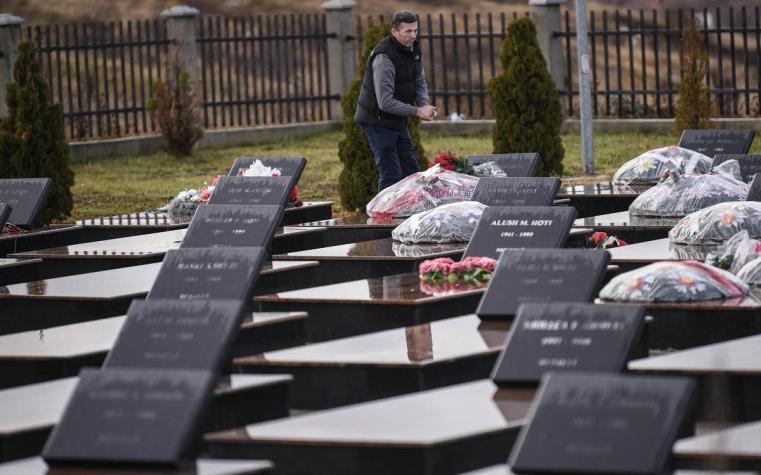 Las familias siguen buscando a los desaparecidos durante la guerra de Kosovo