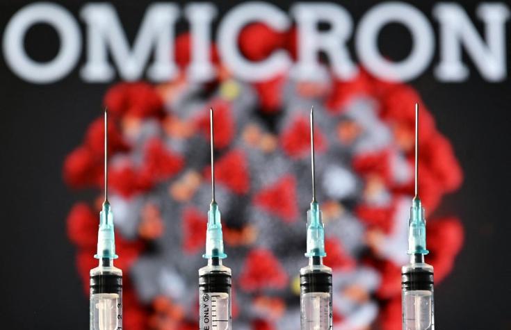Estudio chino afirma que vacunas Sinovac y Pfizer no entregan anticuerpos suficientes contra Ómicron