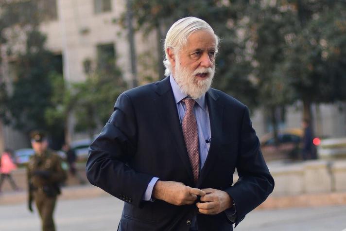 Ex ministro del gobierno de Frei, Eduardo Aninat anuncia voto "con dudas" por José Antonio Kast Ex ministro del gobierno de Frei, Eduardo Aninat anuncia voto "con dudas" por José Antonio Kast