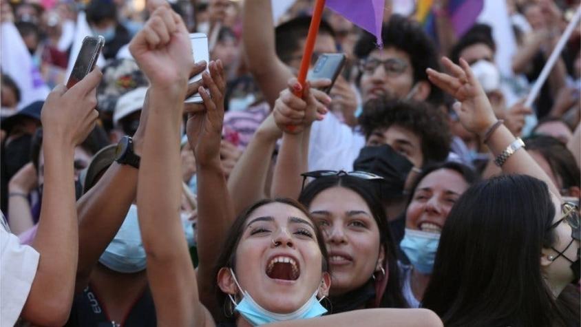 Gabriel Boric: 3 cosas que cambiaron entre la primera y la segunda vuelta en las elecciones de Chile