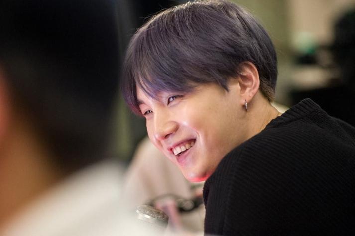 Suga, integrante de BTS, da positivo por COVID-19