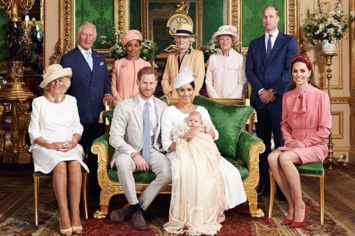 Libro sobre la familia real revela quien hizo el comentario racista sobre el hijo de Meghan y Harry