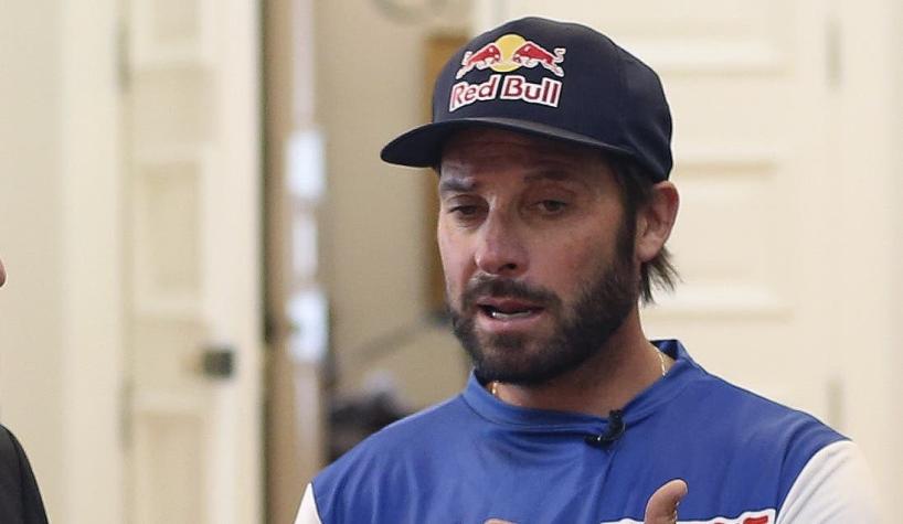 Francisco "Chaleco" López  viaja a Arabia Saudita para competir en el Dakar 2022