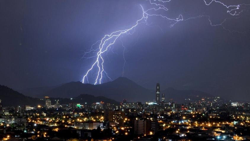 Pronostican tormentas eléctricas para 4 regiones, principalmente de la zona central del país