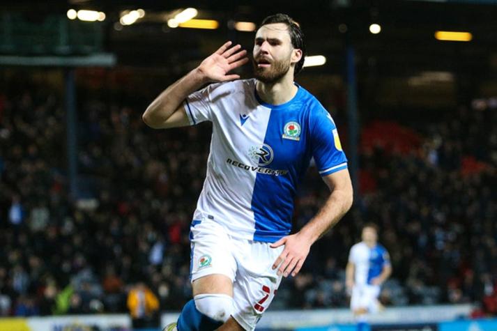 "Sigue con tu gran trabajo": Ex Blackburn Rovers y leyenda del fútbol inglés felicita a Ben Brereton